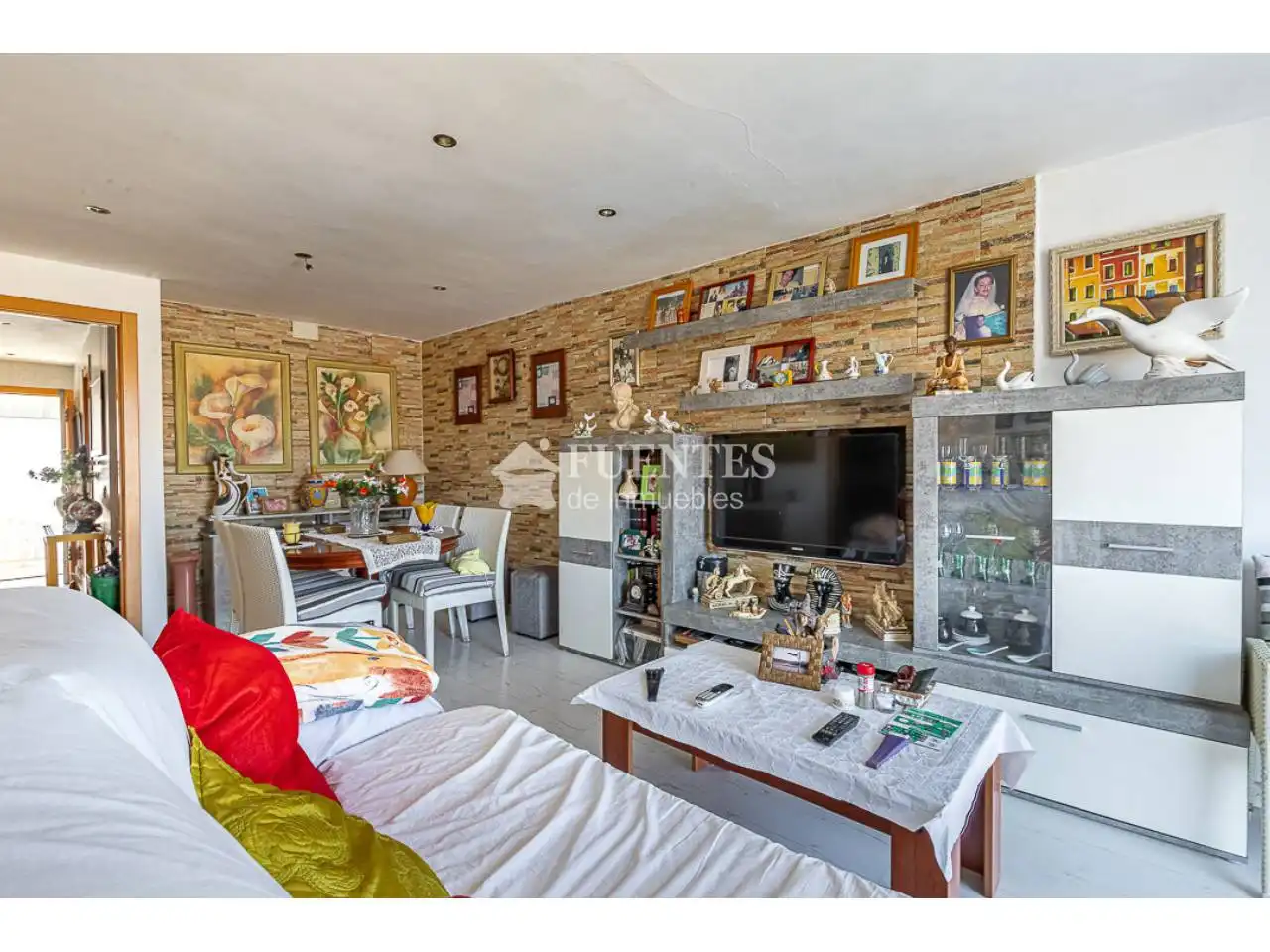 Living room of Flat for sale in Alicante / Alacant  with Furnished, Balcony and Alarm