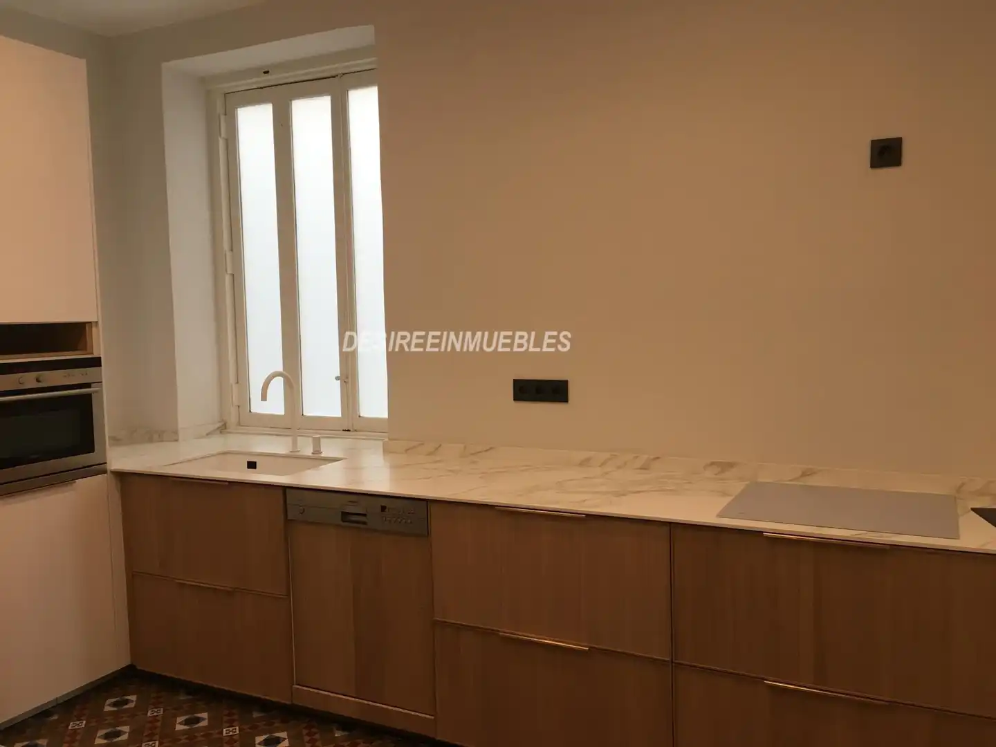 Cocina de Oficina de alquiler en Valencia con Aire acondicionado, Calefacción y Terraza