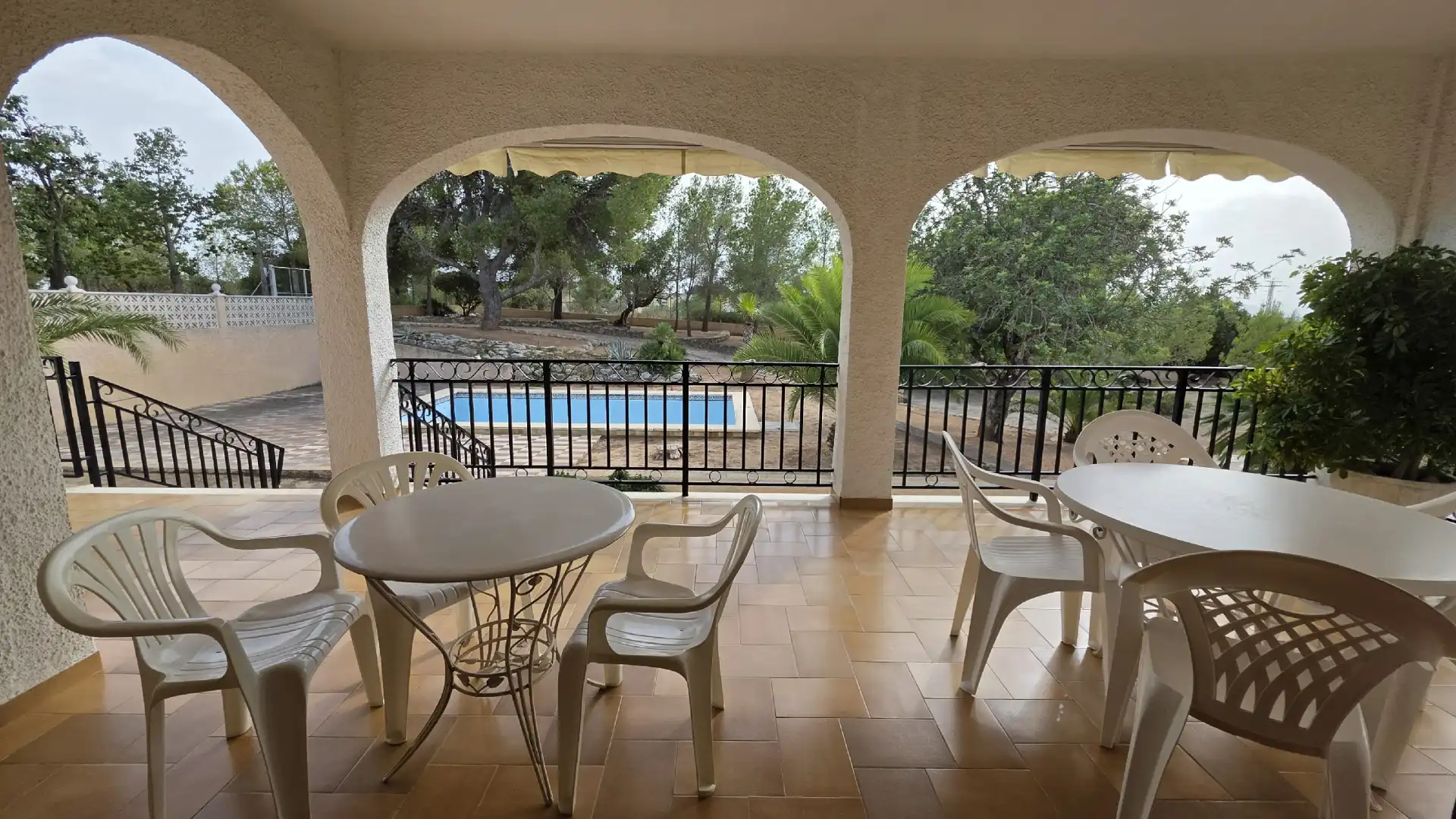 Piscina de Casa o xalet en venda en Bétera amb Jardí privat, Terrassa i Traster