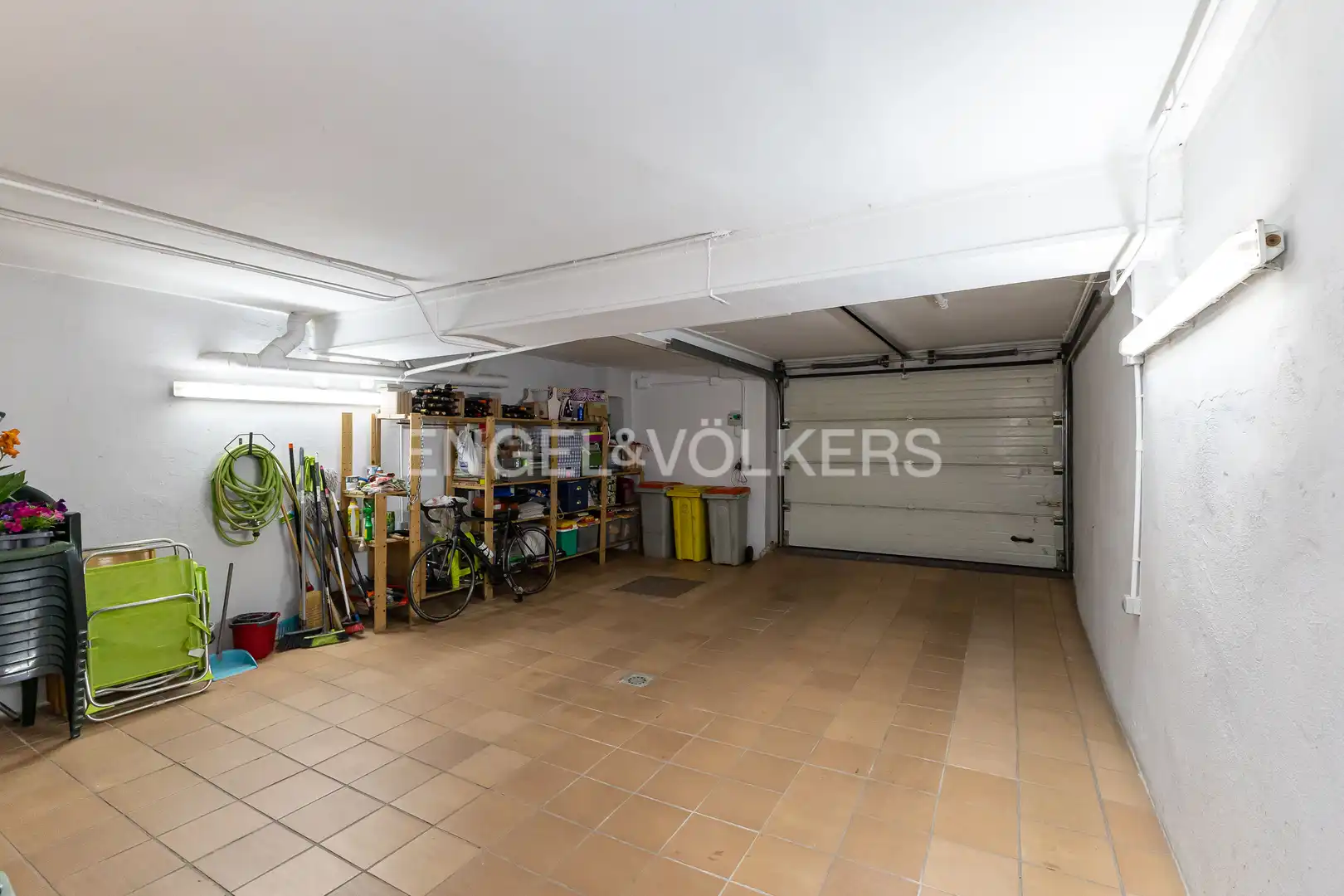 Detached homes for sale in Madrid  with Air Conditioner, Heating and Private garden