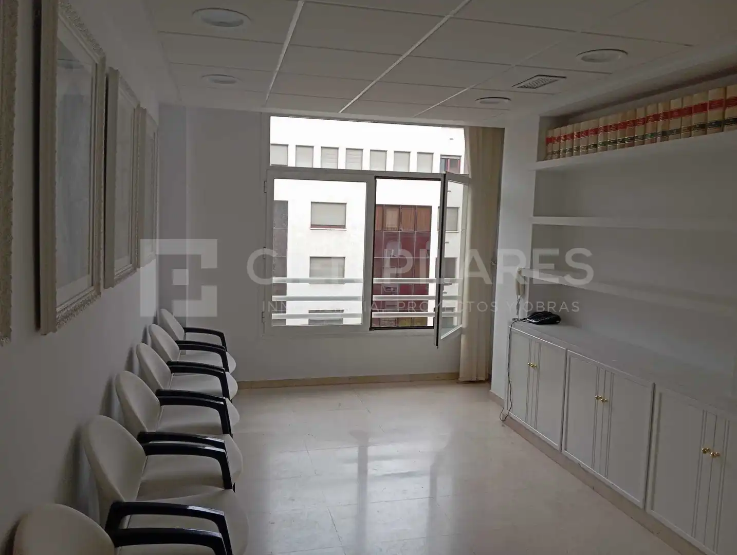 Ufficio con ascensore in vendita a GENERAL VARA DE REY, imagen 10