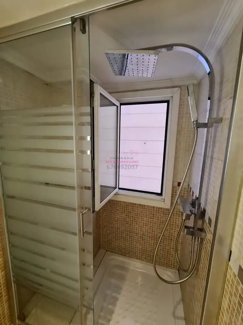 Wohnung zur Miete in Rúa de Concepción Arenal, 52, Centro - Areal