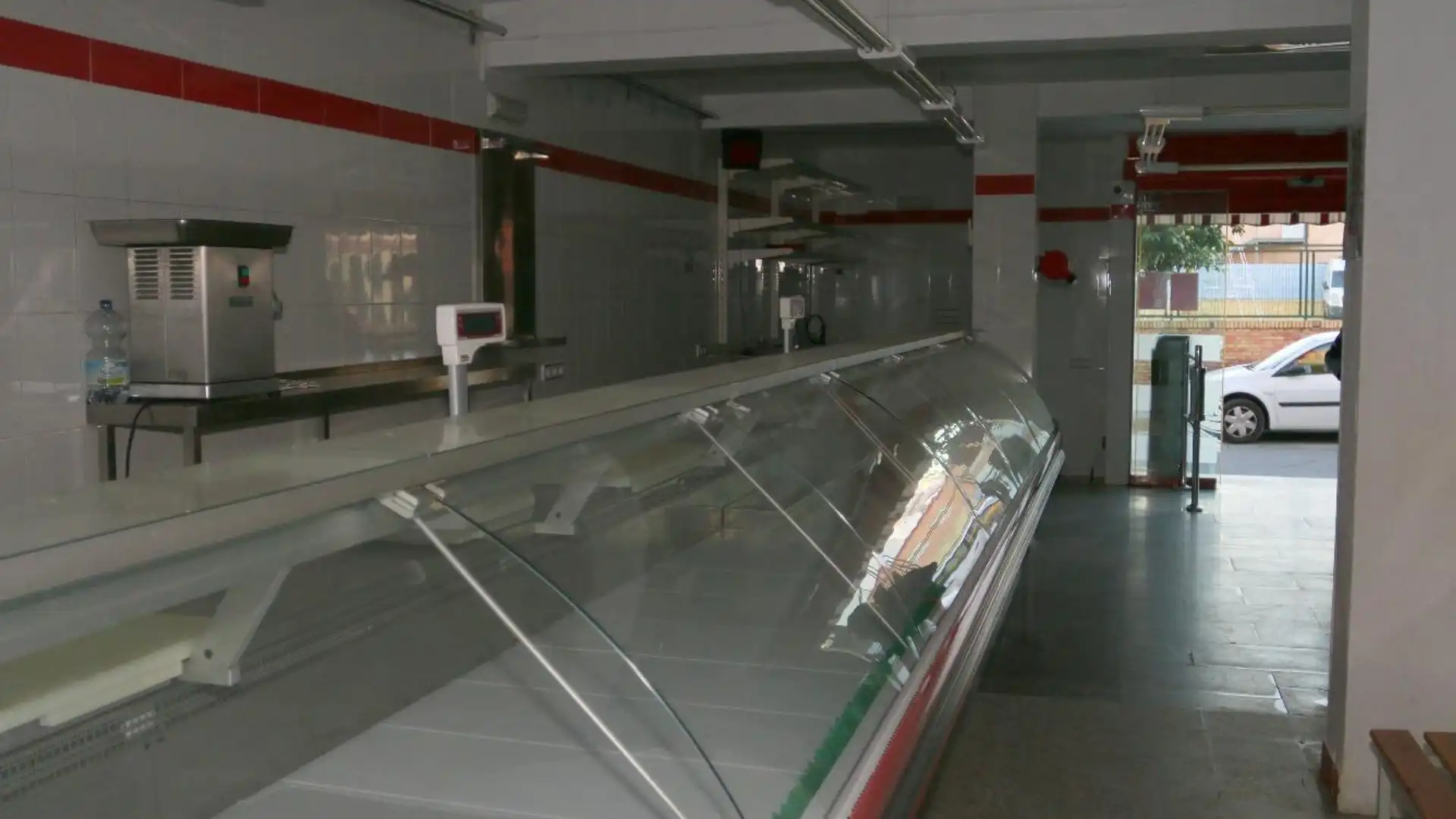 Local de alquiler en Alcalá de Guadaira