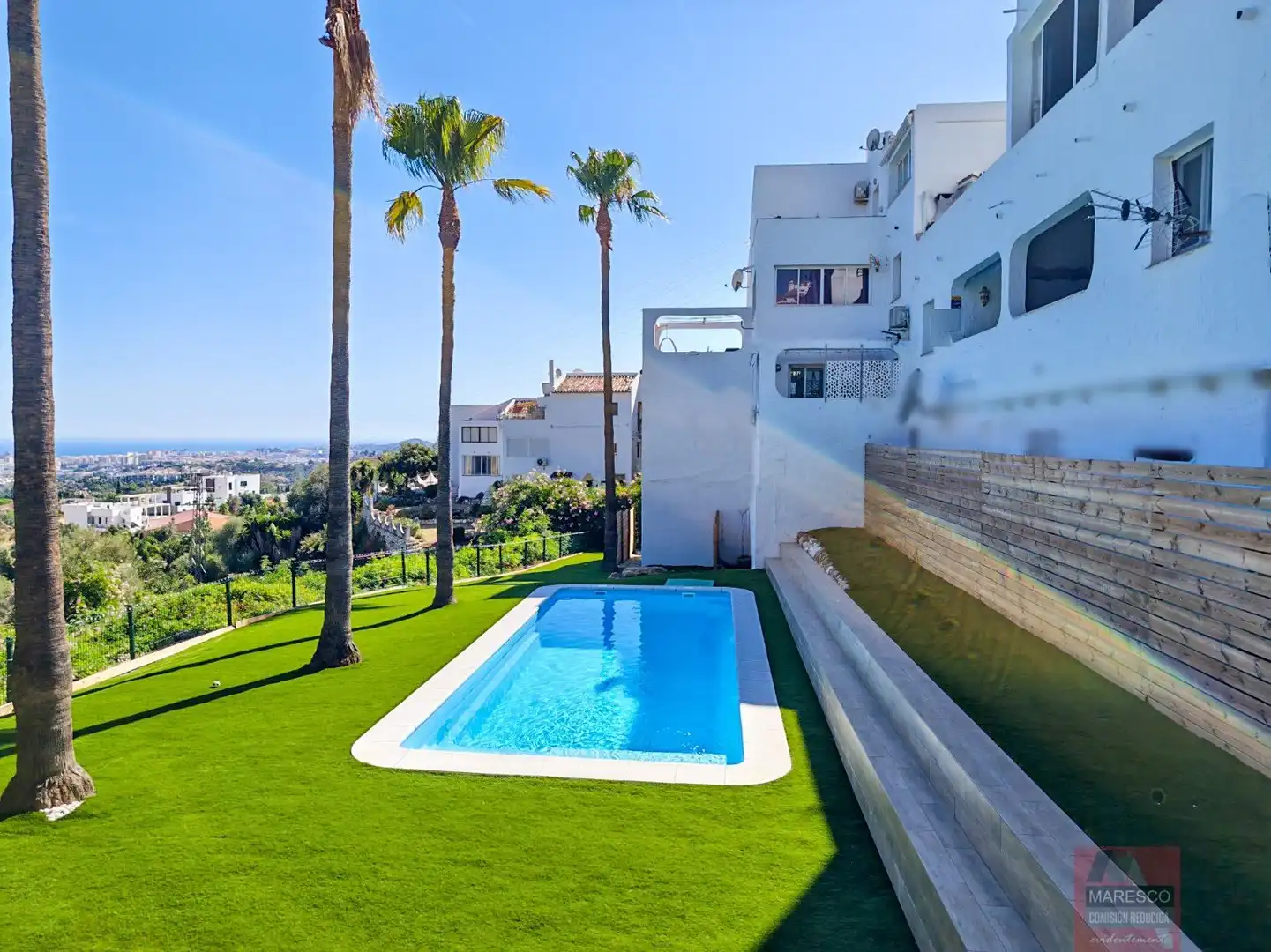 Swimming pool of Flat for sale in Mijas pueblo