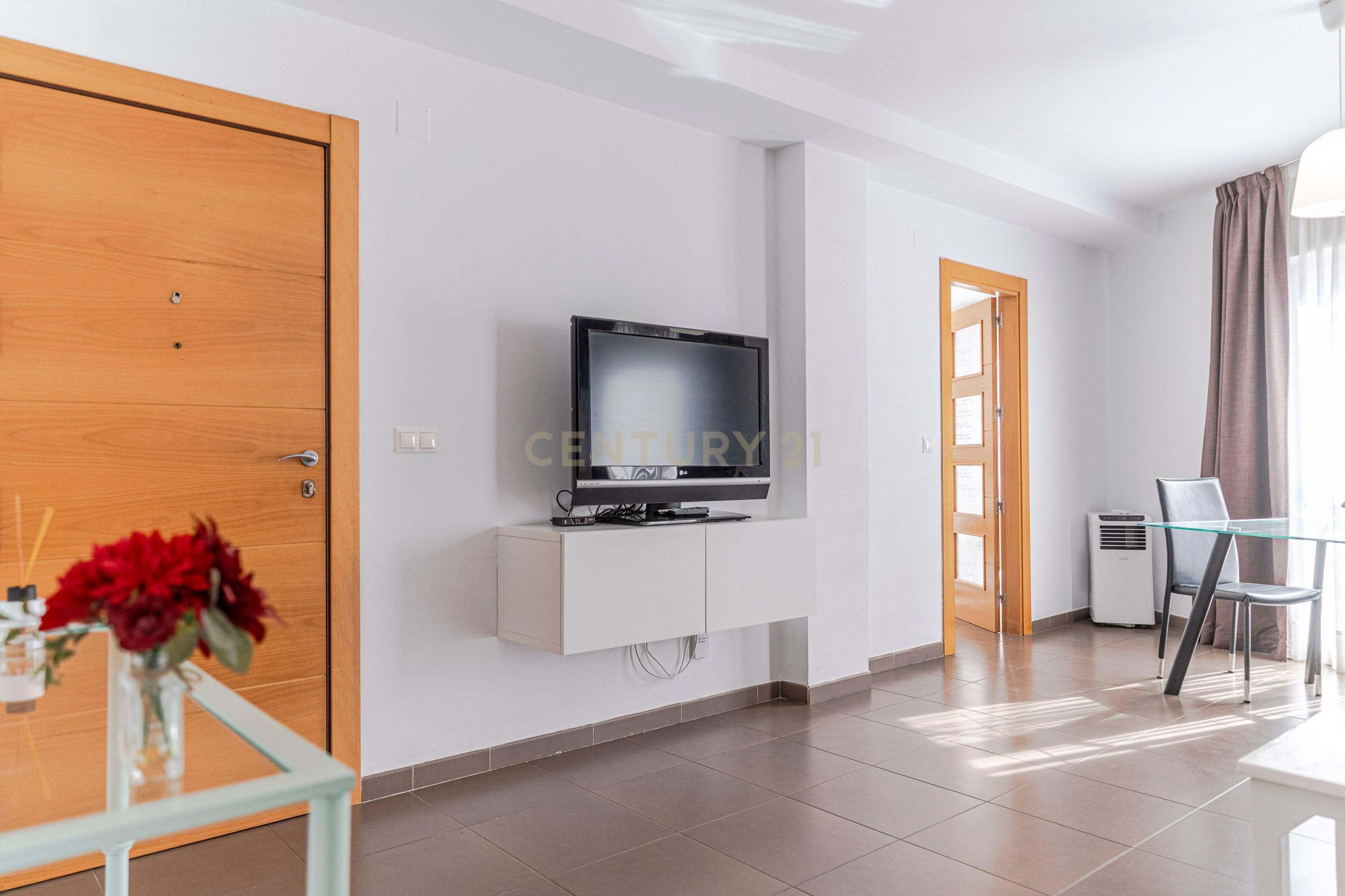 Sala d'estar de Pis en venda en Salobreña amb Piscina comunitària