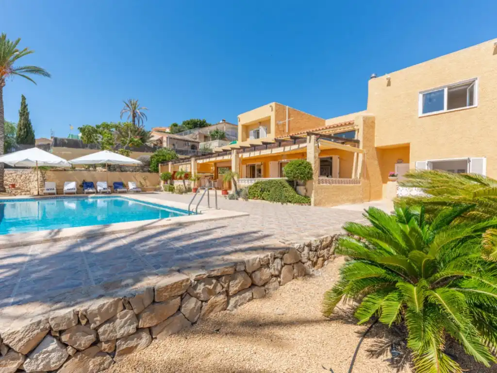 Houses for sale in Avenida Europa, Poble Nou - Montiboli