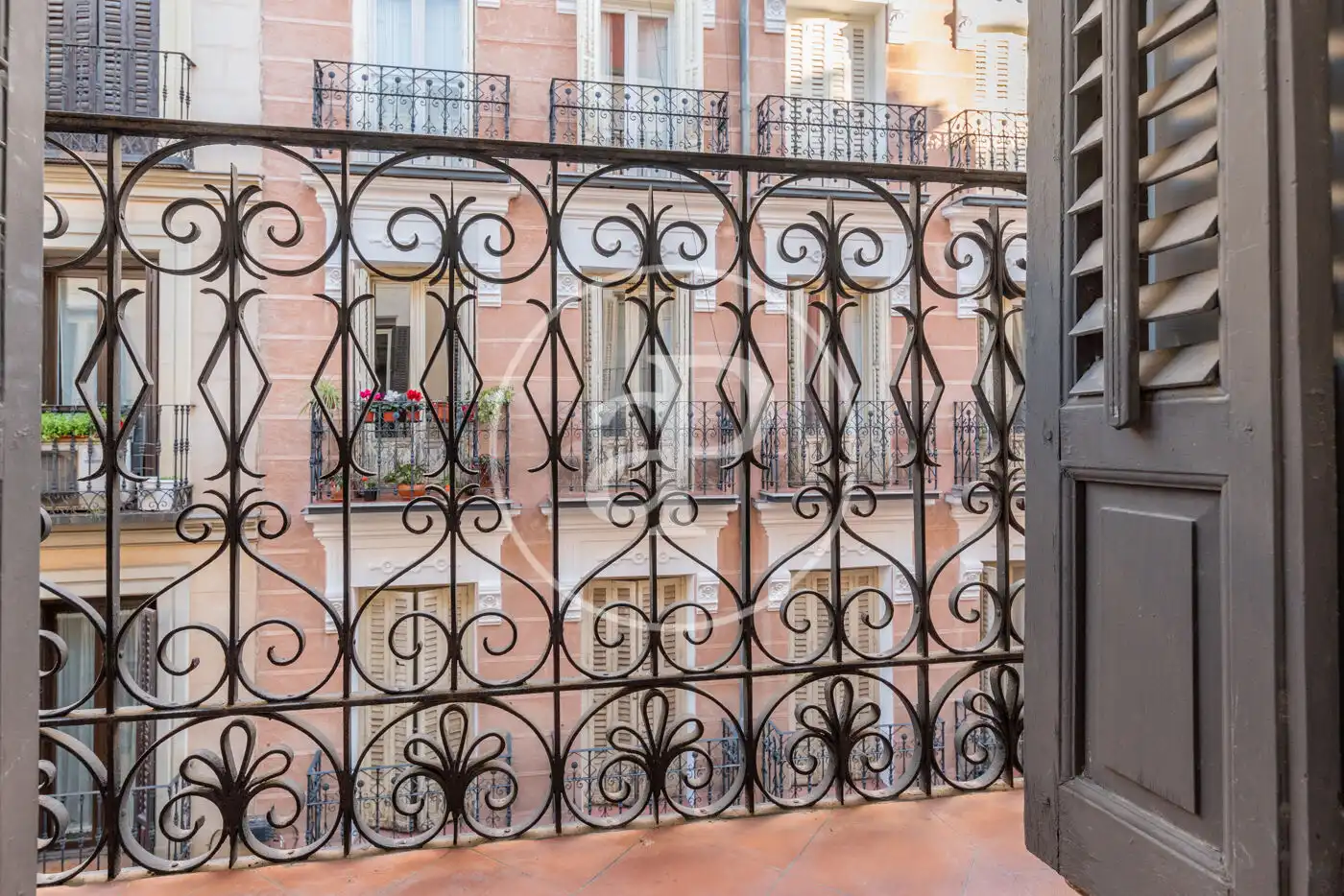 Terrassa de Pis de lloguer en Madrid amb Aire condicionat, Calefacció i Traster