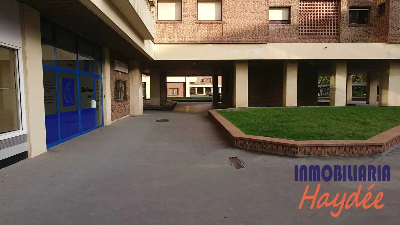 Local comercial en venda a Las Arenas, imagen 7