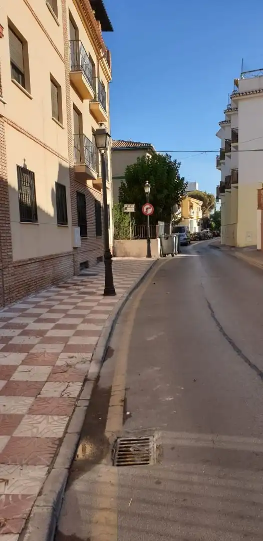 Apartamento de alquiler en Calle Herrería, La Zubia Ciudad