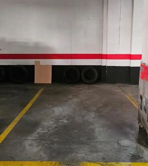 Foto 2 von Garage zur Miete in Calle de Antonio Machado, 16, Centro, Alcobendas
