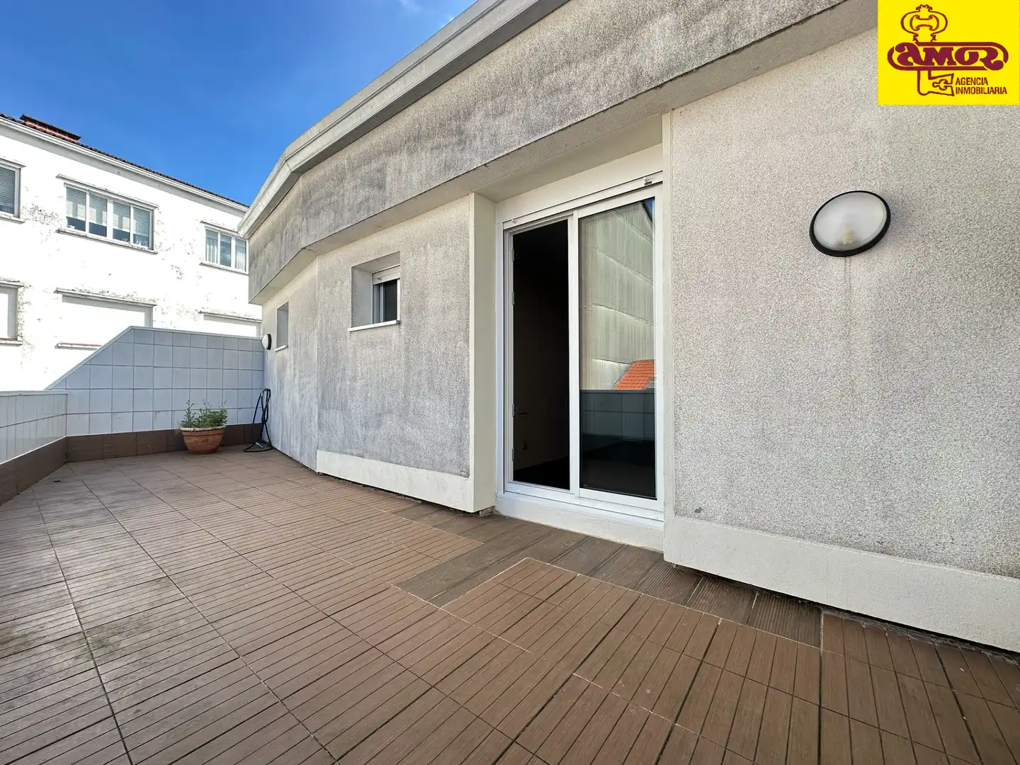 Terraza de Piso en venta en Santiago de Compostela  con Calefacción, Terraza y Trastero