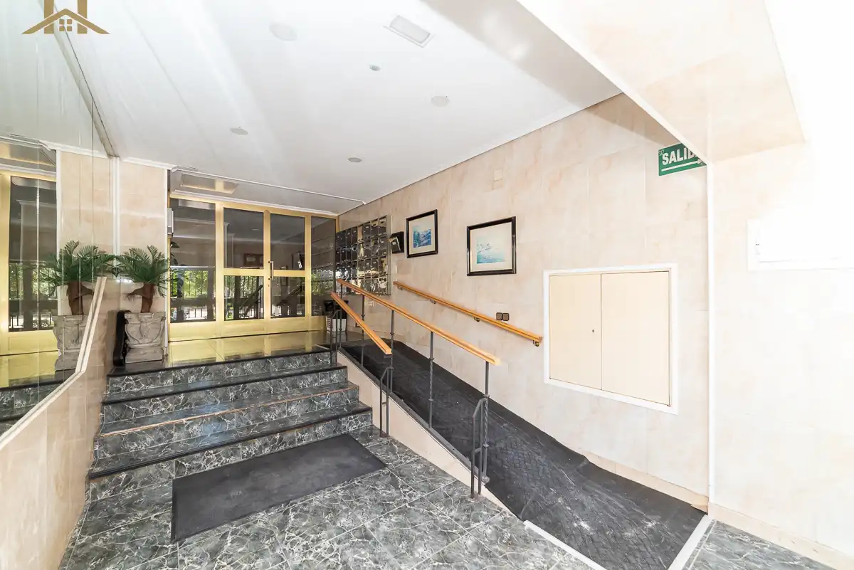 Flat for sale in Móstoles  with Air Conditioner, Heating and Terrace