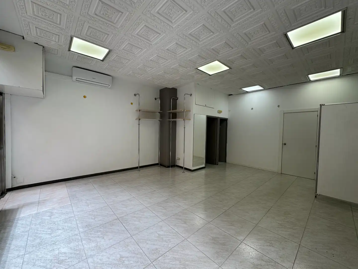Local commercial à vendre à Calle Obispo Cobos, imagen 4