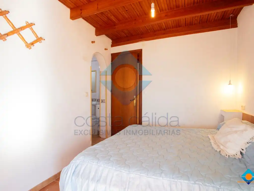 Schlafzimmer von Dachboden zum Verkauf in Mazarrón mit Terrasse und Abstellraum