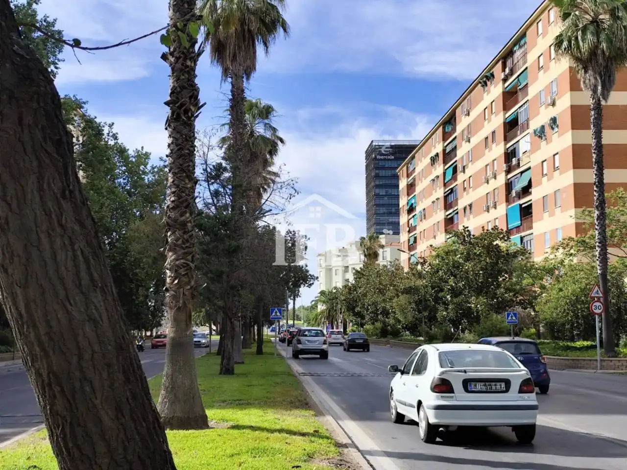 Vista exterior de Pis en venda en Badajoz amb Calefacció, Moblat i Balcó