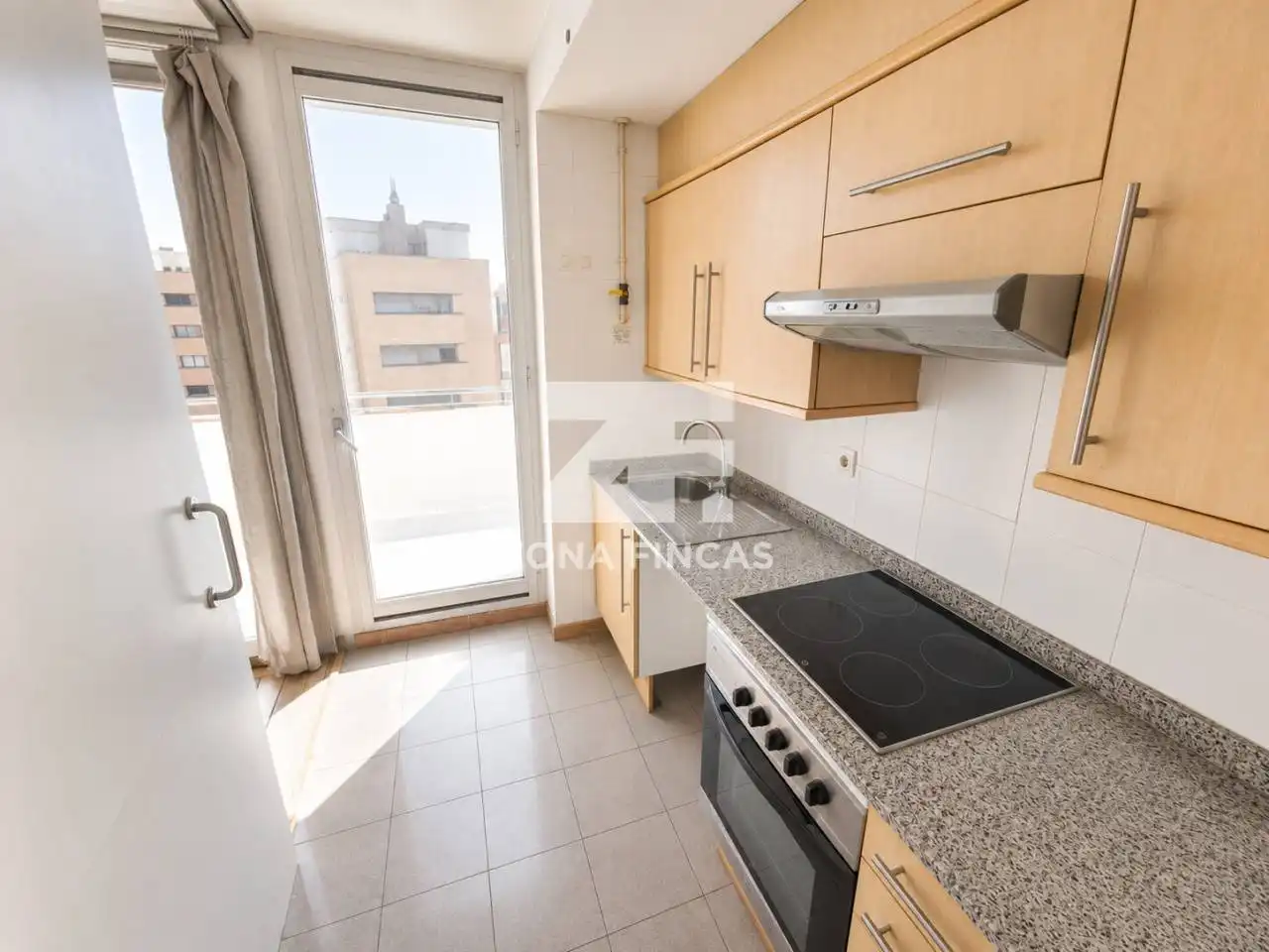 Cocina de Piso en venta en Badalona con Aire acondicionado, Calefacción y Parquet