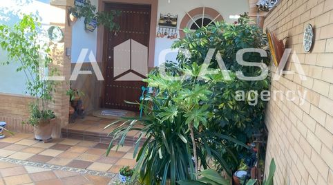 Foto 3 de Casa adosada en venda a Vista Azul - Consolación, Dos Hermanas