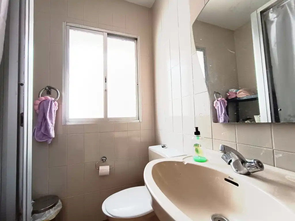 Badezimmer von Wohnung zur untervermieten in Córdoba