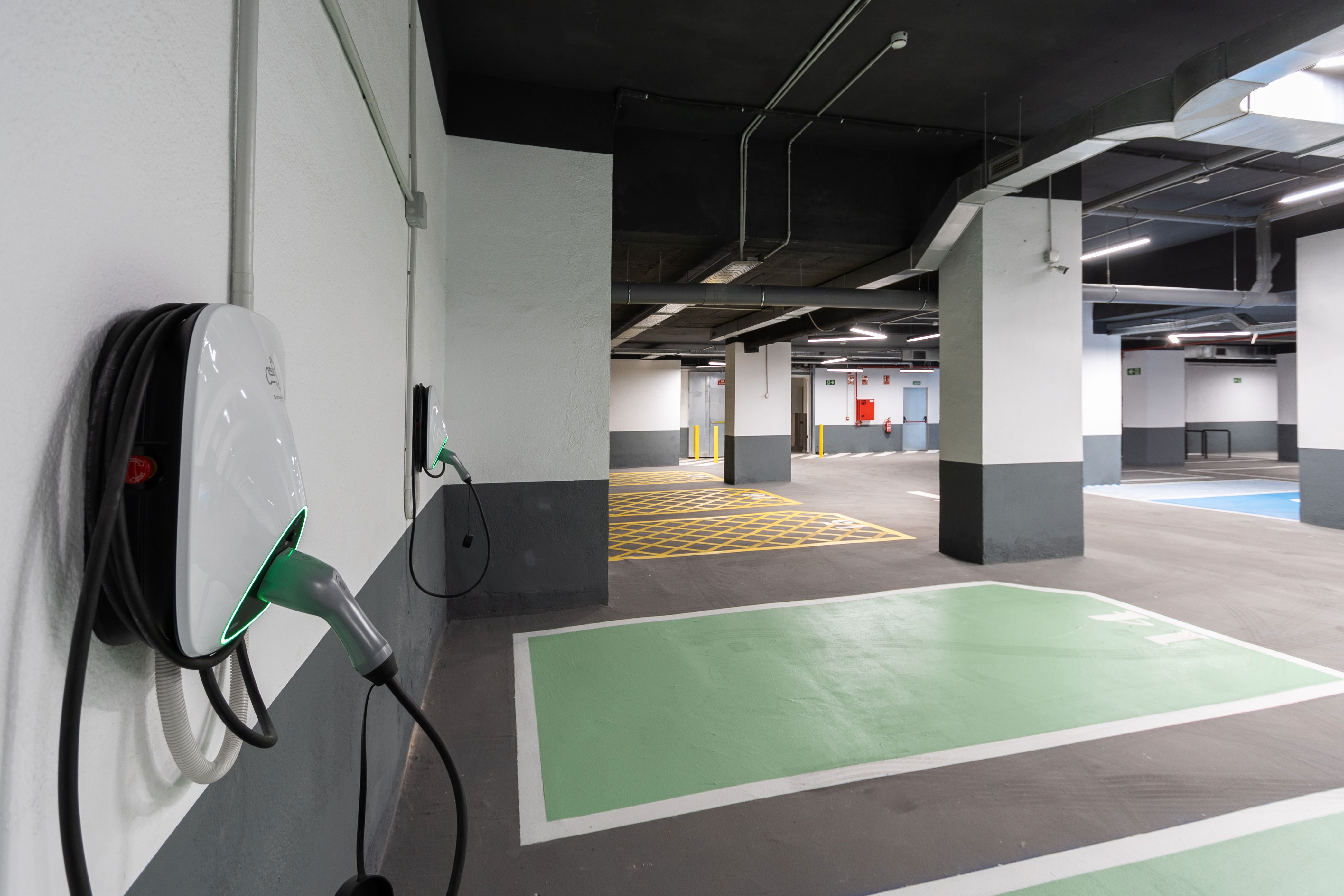 Garage miete in Calle de Emilio Muñoz, 21, Simancas