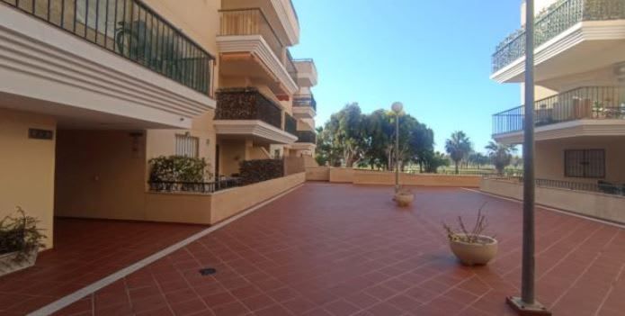 Vista exterior de Garaje en venta en Roquetas de Mar