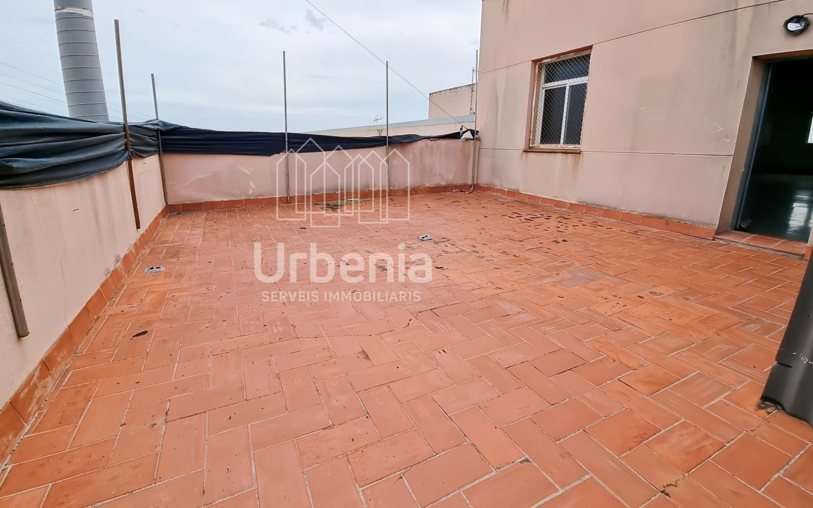 Terraza de Nave industrial en venta en Mataró
