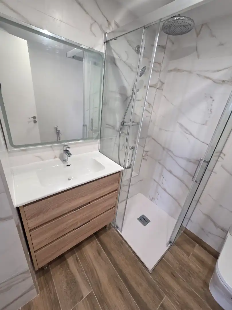 Baño de Piso en venta en Olèrdola con Aire acondicionado, Calefacción y Horno