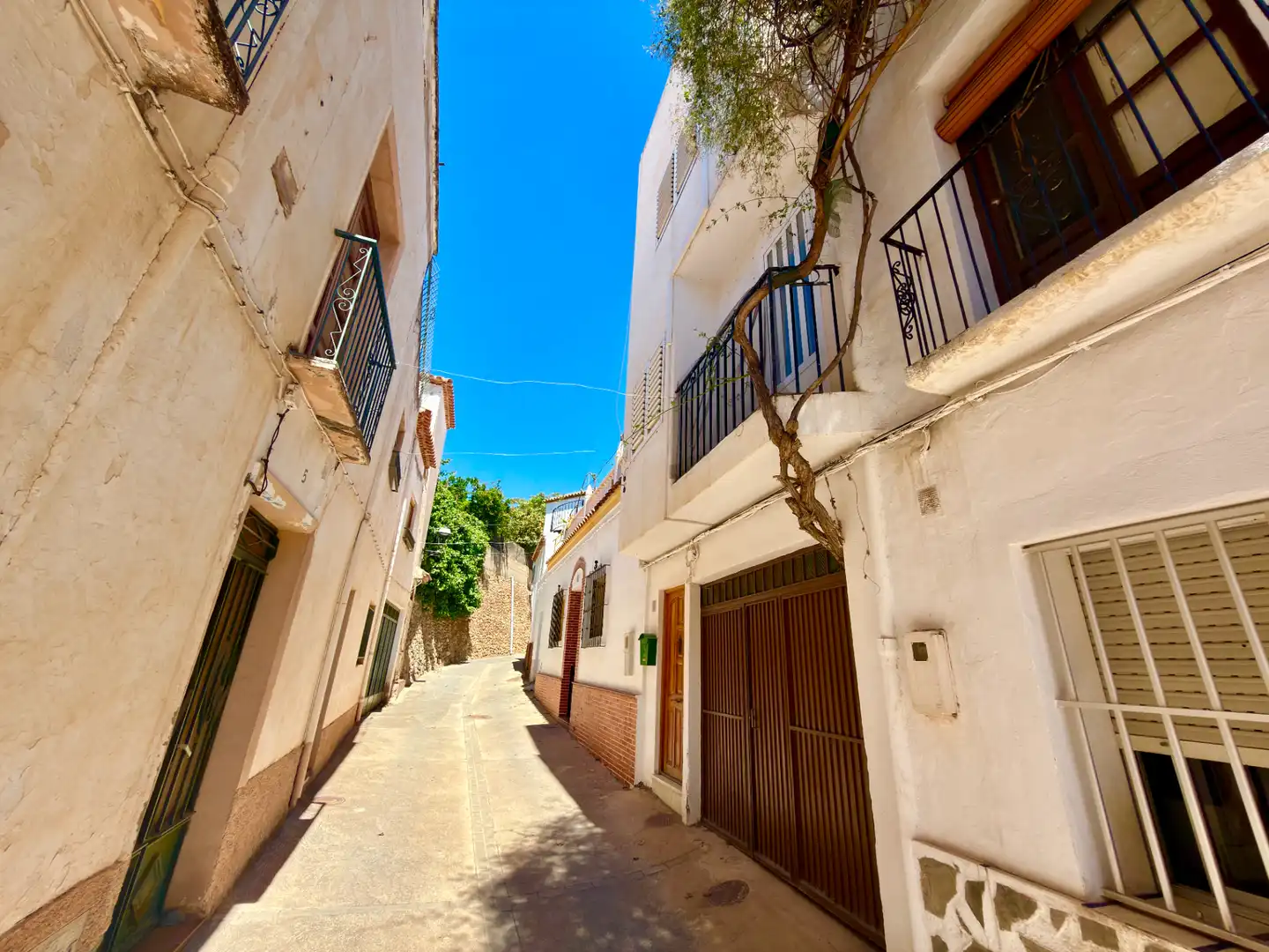 Vista exterior de Casa o xalet en venda en Canjáyar amb Aire condicionat, Terrassa i Traster