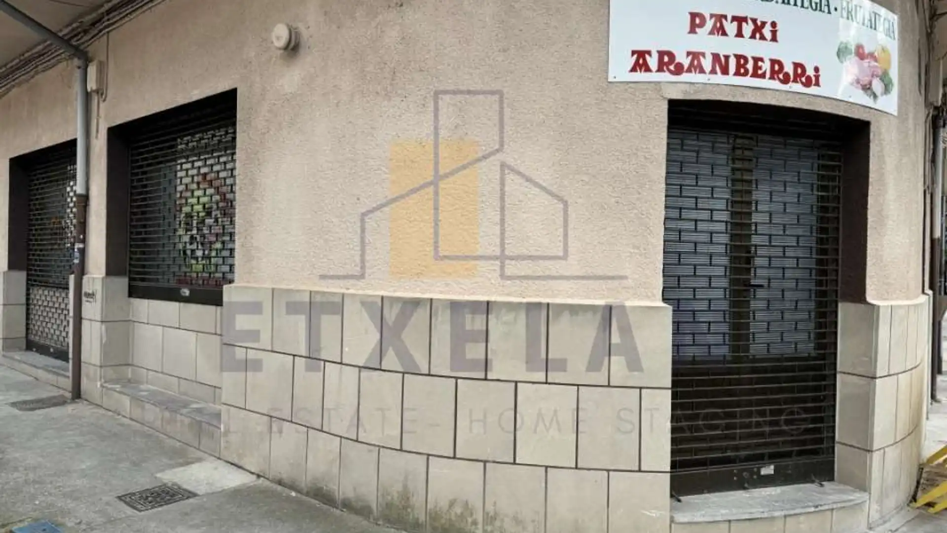 Vista exterior de Local en venta en Elorrio