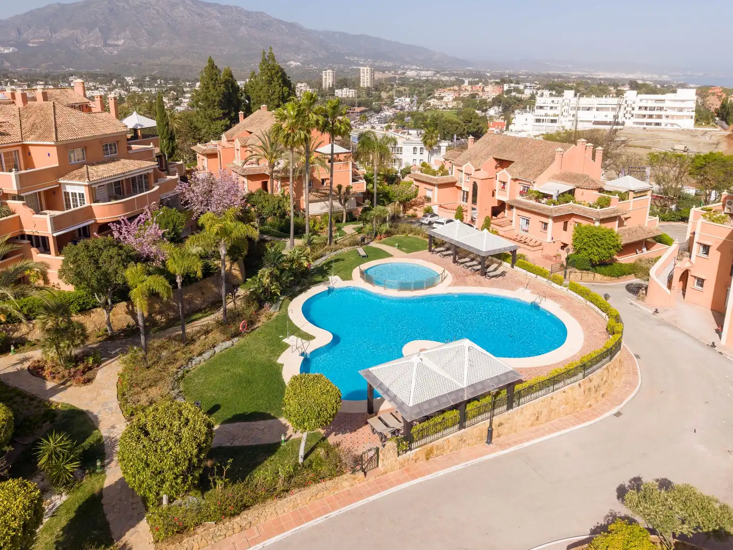 Ático con terraza en venta en Nueva Andalucía, imagen 10