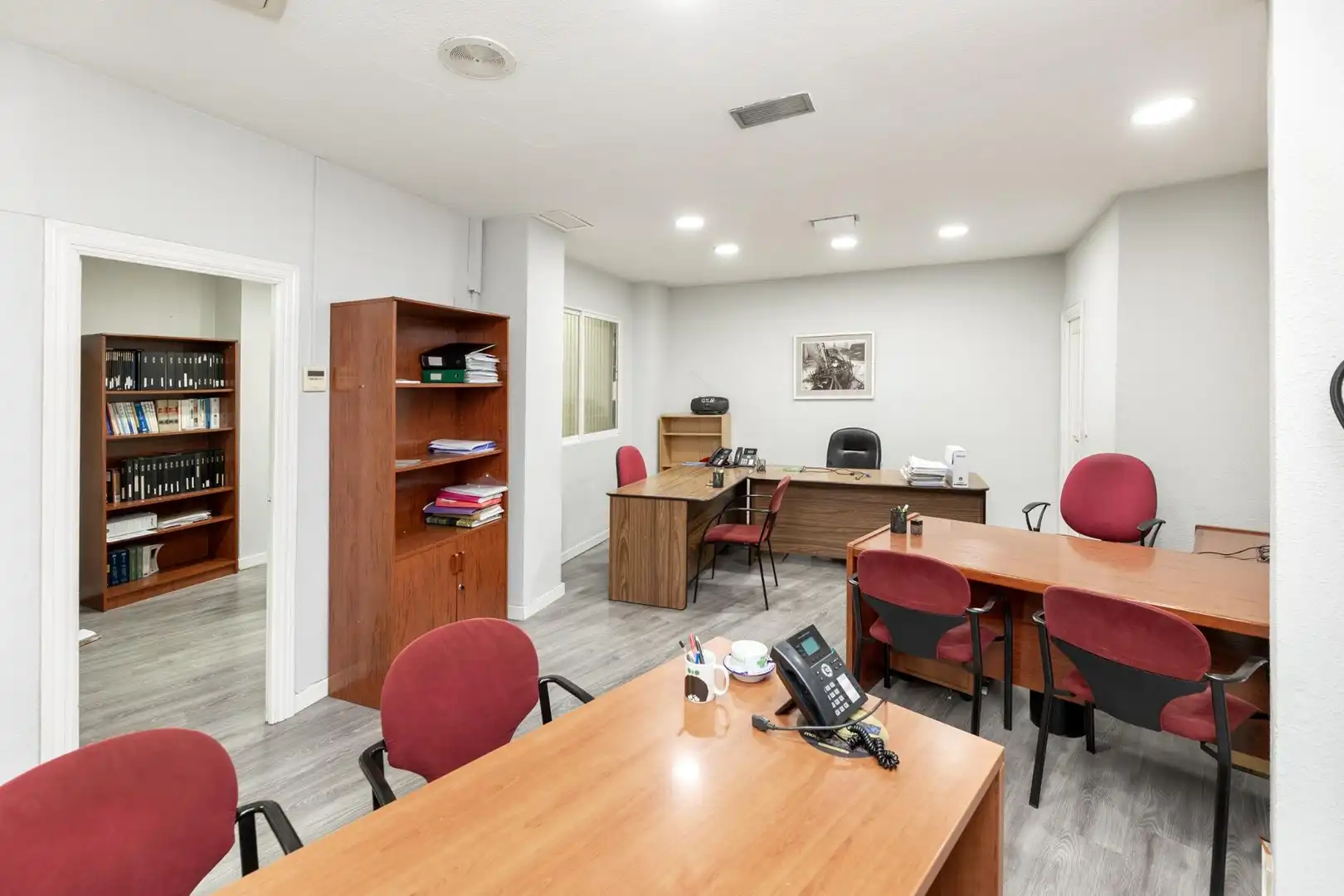 Business premises for sale in Calle Nazaríes 4, imagen 5