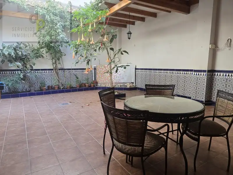 Terrasse von Erdgeschoss zur Miete in Elche / Elx mit Möbliert, Ofen und Waschmaschine