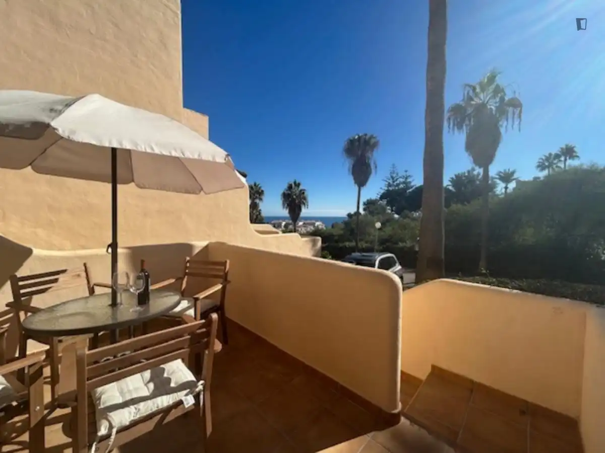 Vista exterior de Casa o xalet de lloguer en Mijas amb Moblat, Forn i Es permeten mascotes