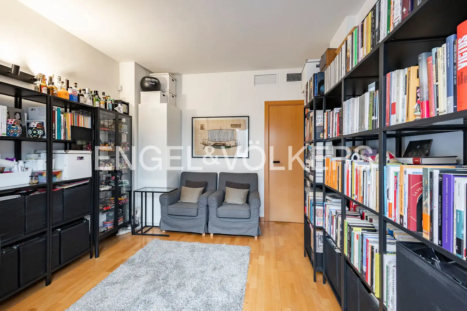 Living room of Duplexes for sale in Barcelona  with Air Conditioner, Heating and Parquet flooring