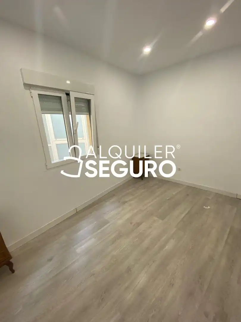 Flat with lift to rent in Fernández Iparraguirre, imagen 13