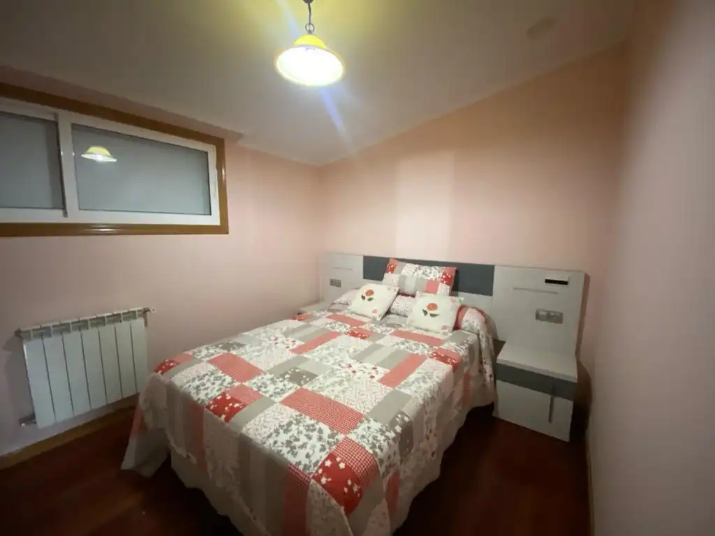 Habitación de Casa o chalet en venta en O Irixo con Calefacción, Jardín privado y Parquet