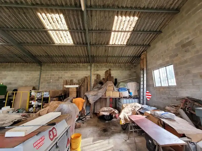 Nave industrial en venta en Onís, imagen 4