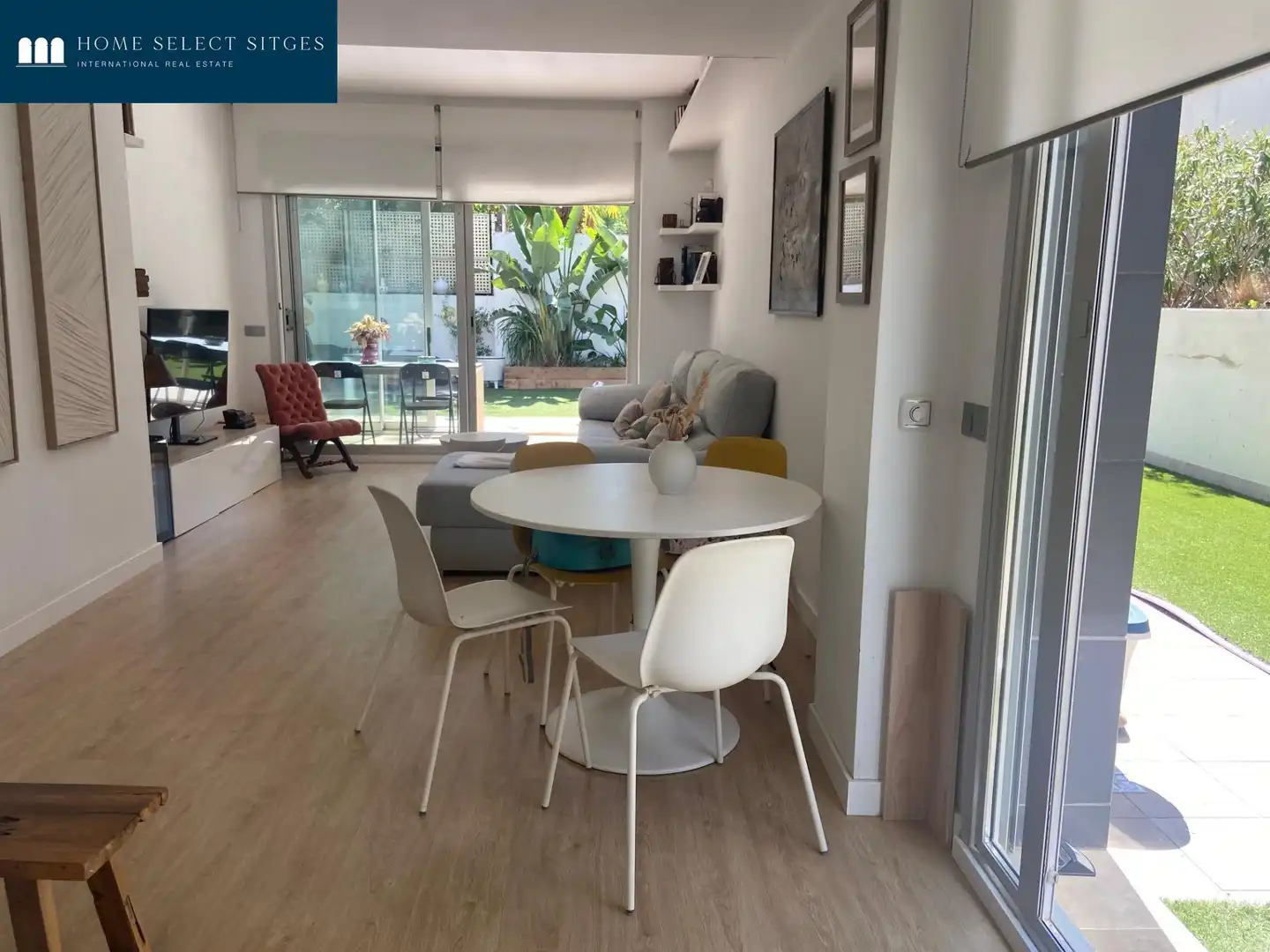 Dining room of Ground floor for sale in Sitges  with Air Conditioner, Heating and Private garden
