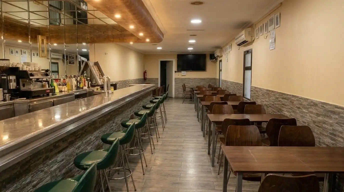 Local comercial en venta en Calle Madrid, imagen 9