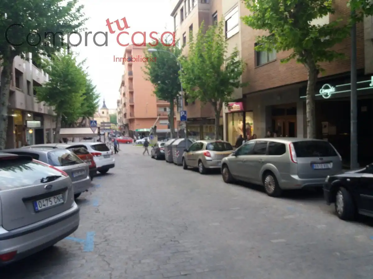Local comercial en venda a Centro, imagen 26