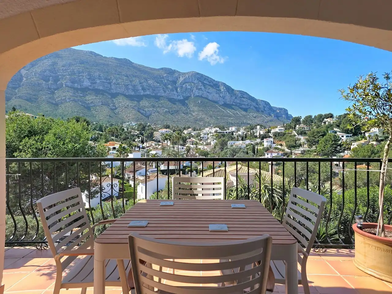 Terrace of Houses for sale in Dénia  with Air Conditioner, Terrace and Swimming Pool