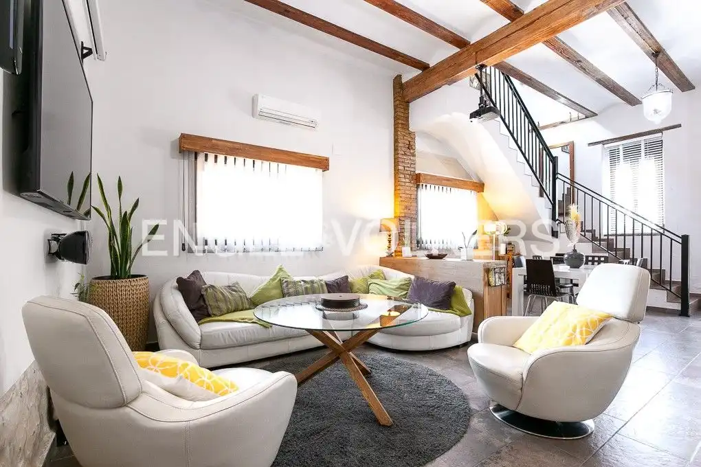 Sala de estar de Casa o chalet en venta en Valencia con Aire acondicionado, Calefacción y Jardín privado
