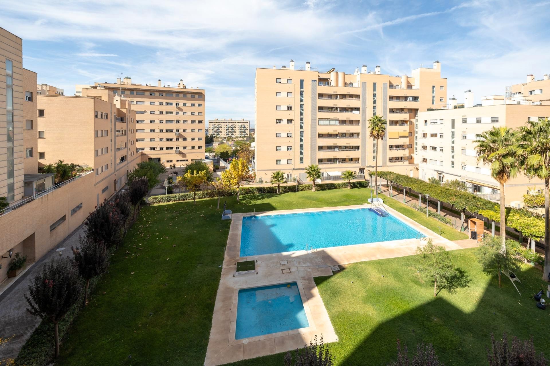 Flat for sale in Avenida de la Ilustración, 97, Campus de la Salud