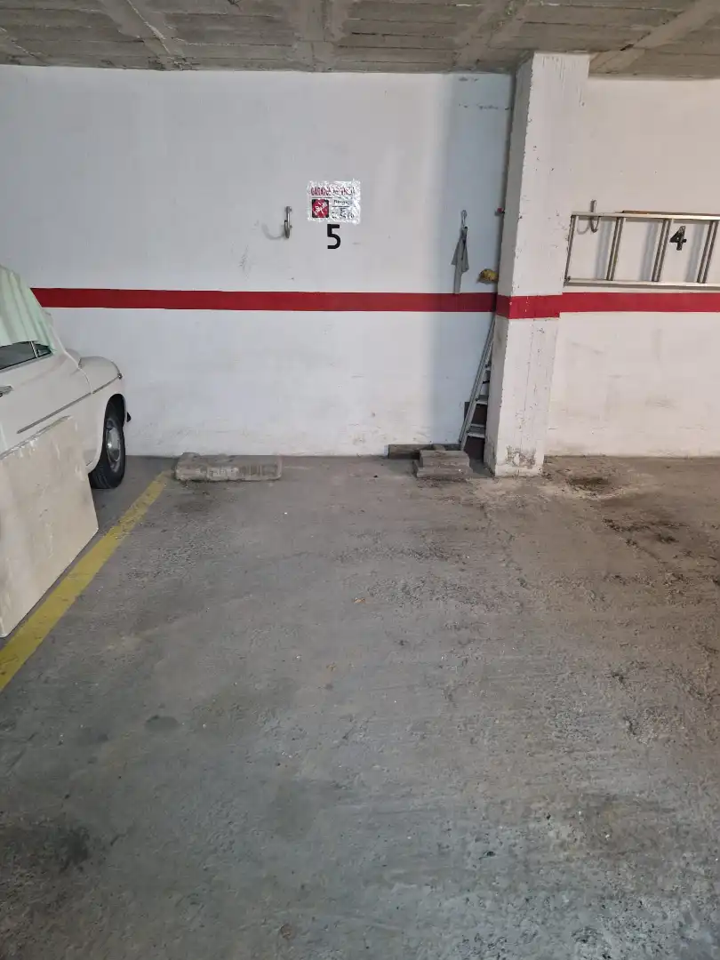 Einzelparkplatz zum Verkauf in Avinguda Perú, imagen 3
