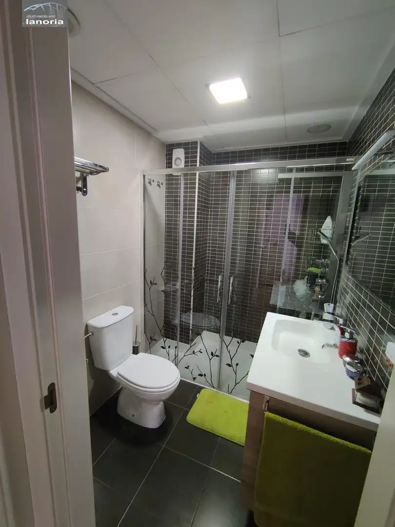 Baño de Casa adosada en venta en Albacete con Aire acondicionado, Calefacción y Terraza