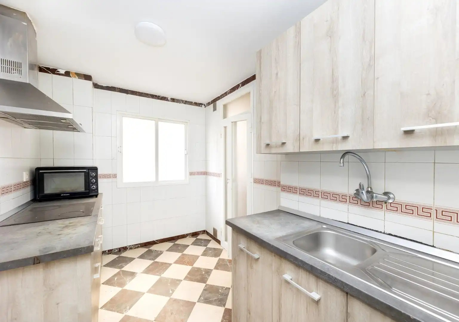 Cocina de Piso en venta en Cenes de la Vega con Aire acondicionado y Balcón