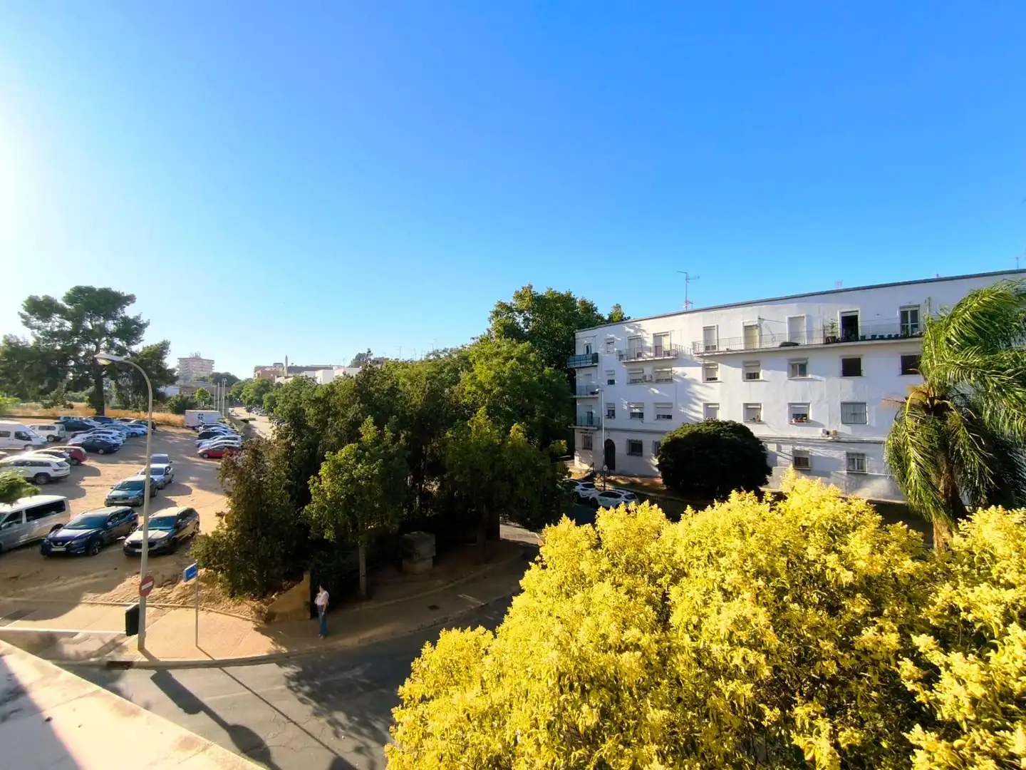 Vista exterior de Pis en venda en Huelva amb Aire condicionat