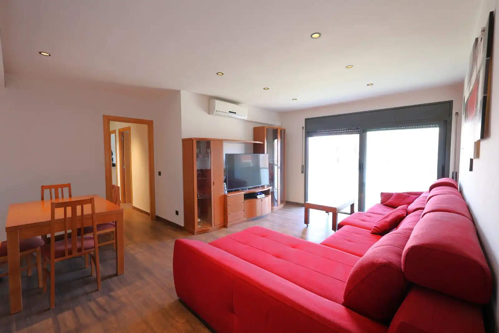 Sala d'estar de Pis en venda en El Vendrell amb Aire condicionat, Terrassa i Moblat