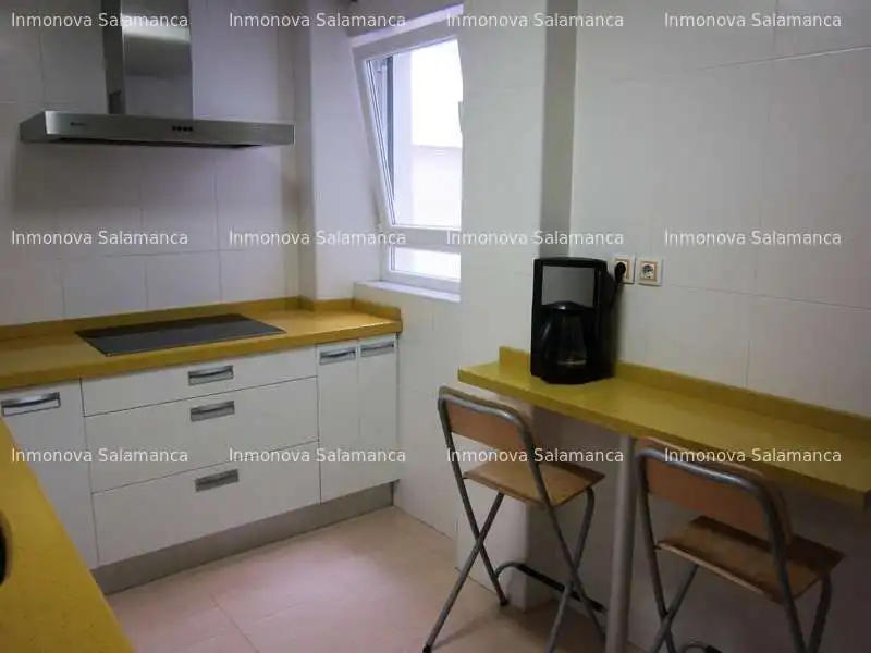 Flat with lift to rent in Garrido, imagen 5