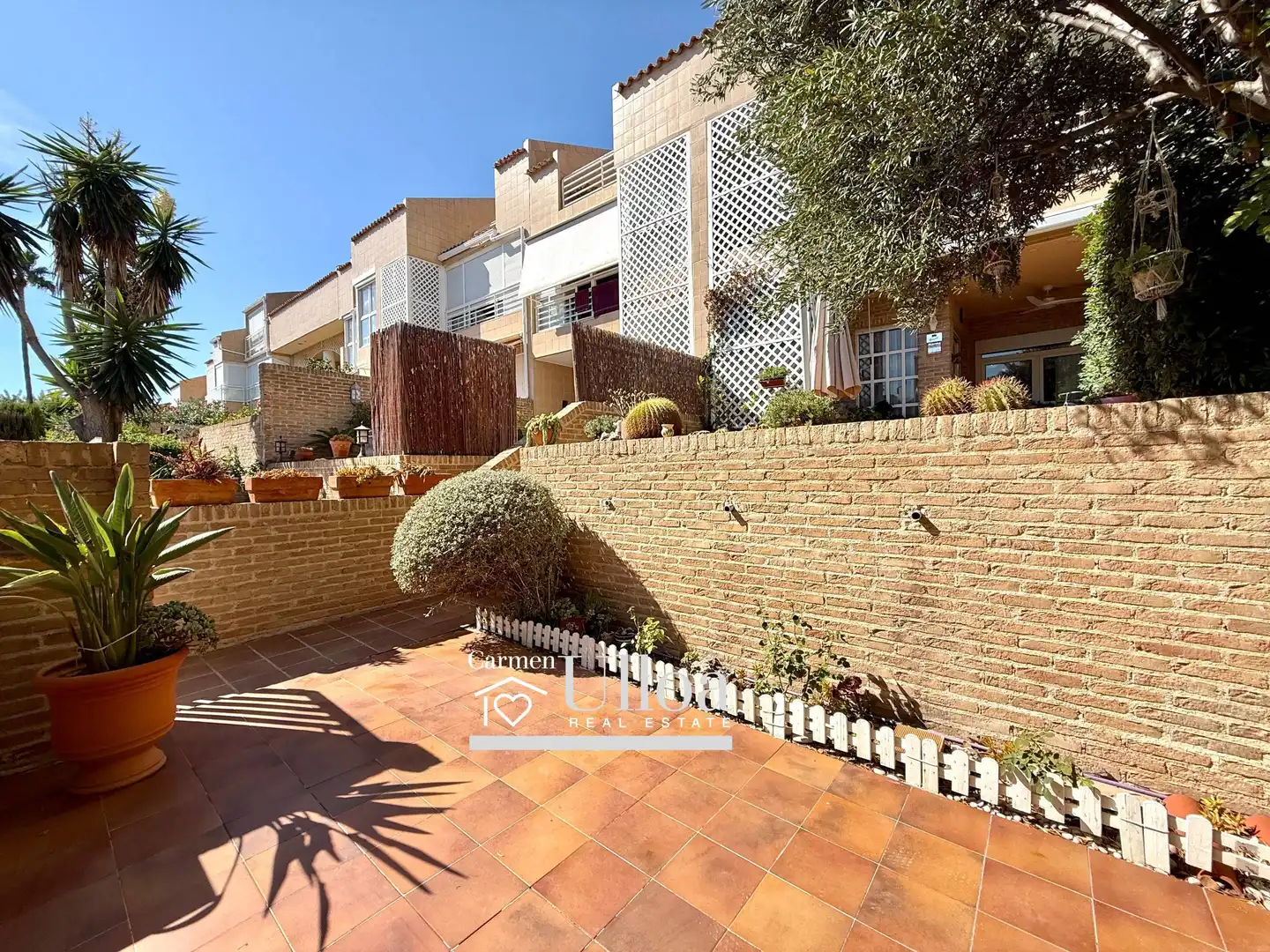 Vista exterior de Casa o chalet en venta en Alicante / Alacant con Aire acondicionado, Jardín privado y Terraza