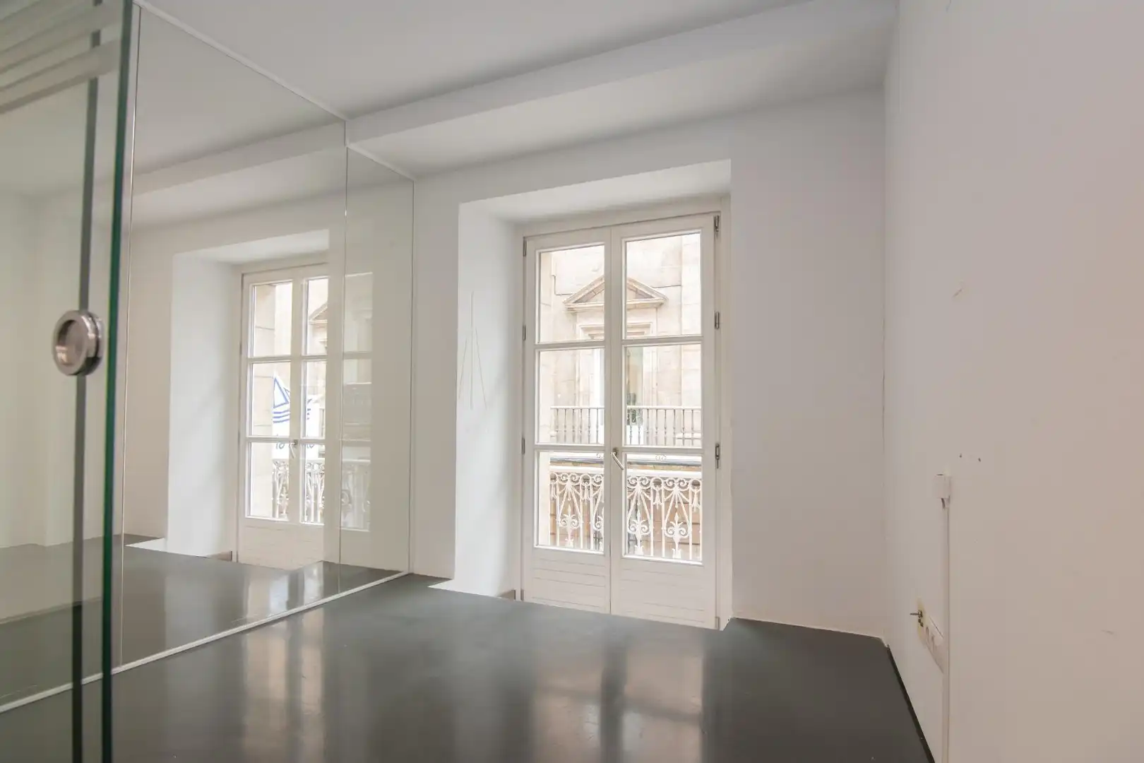 Bedroom of Office for rent in A Coruña Capital   with Heating